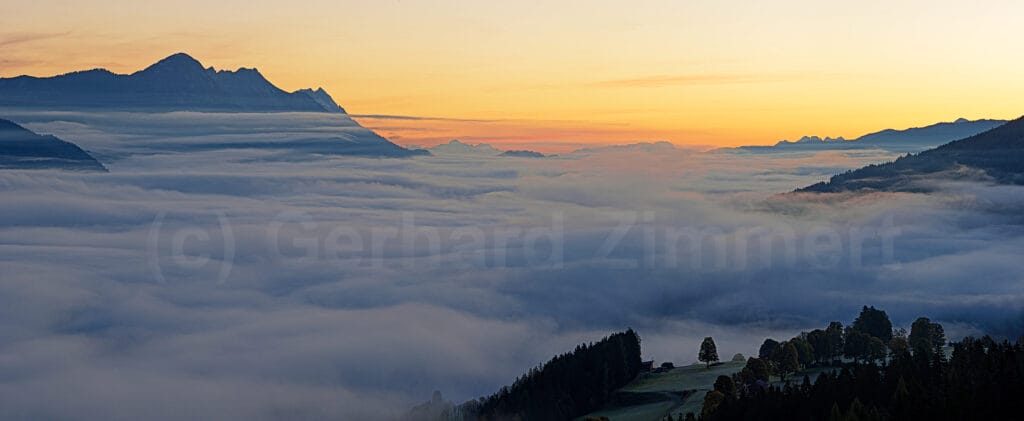 Nebel über dem Ennstal